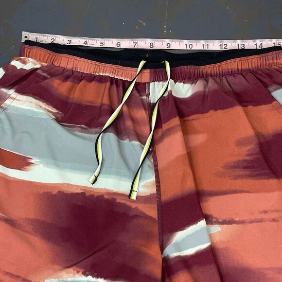 Smartwool Men's Active Lined 8" Short Black Cherry Horizon Print Size Large - Picture 7 of 9